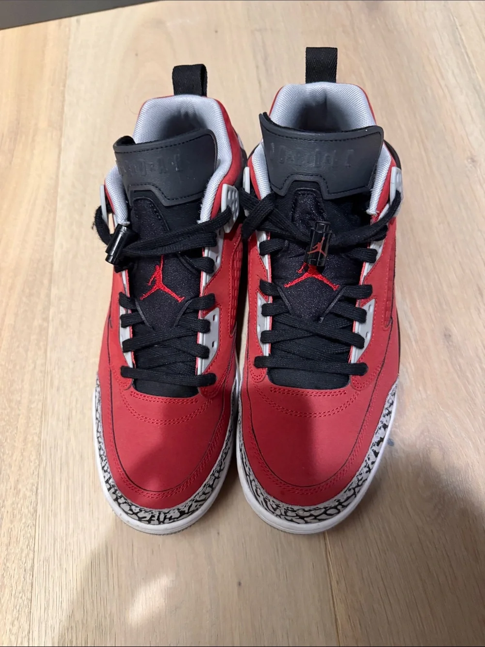 Men’s size 10 Jordan sneakers